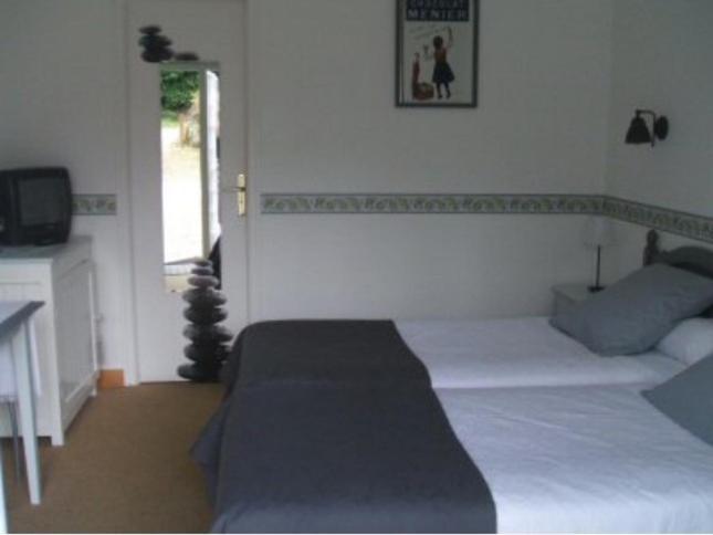 Le Relais De Porz Morvan Plomodiern Стая снимка