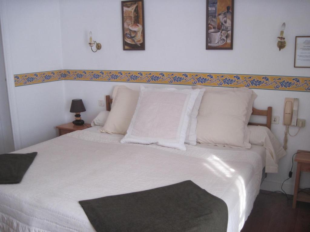 Le Relais De Porz Morvan Plomodiern Екстериор снимка
