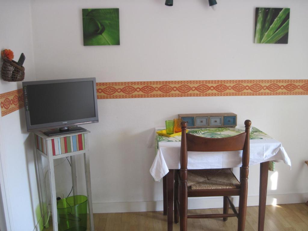 Le Relais De Porz Morvan Plomodiern Екстериор снимка